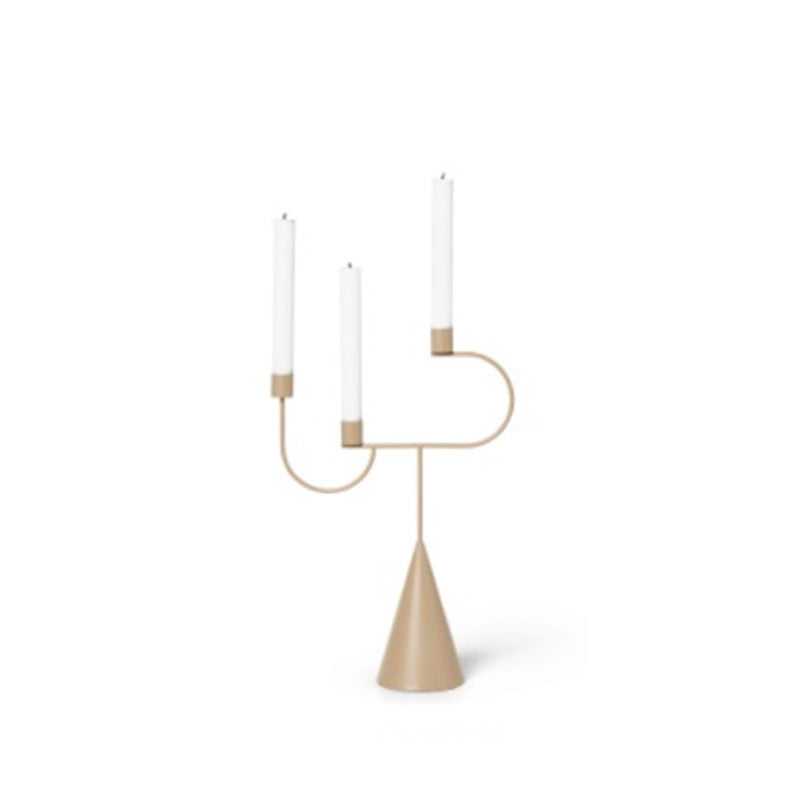 La elegancia de la sencillez: candelabro moderno y minimalista